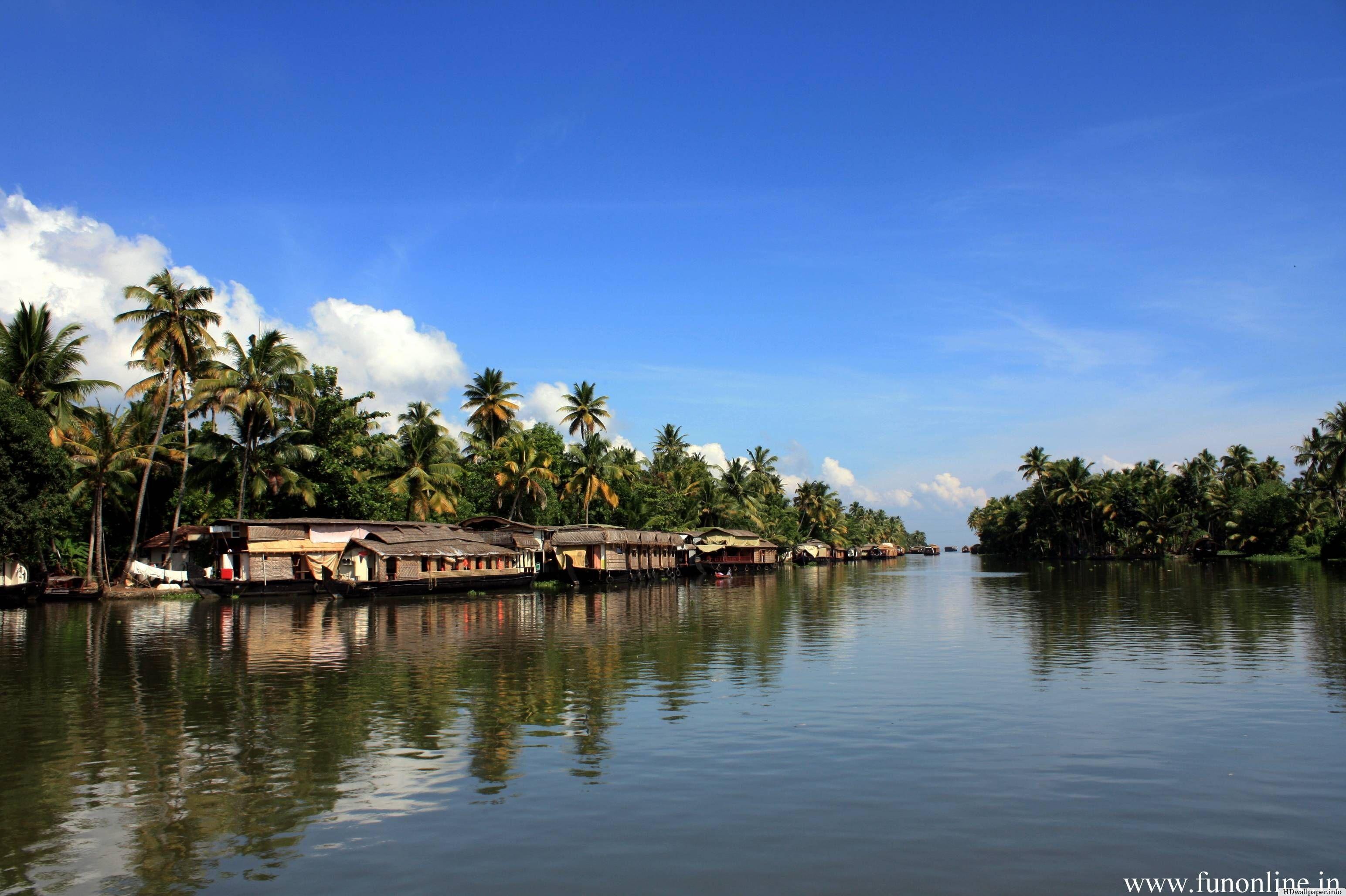 Kerala Backwater & Hills Escape